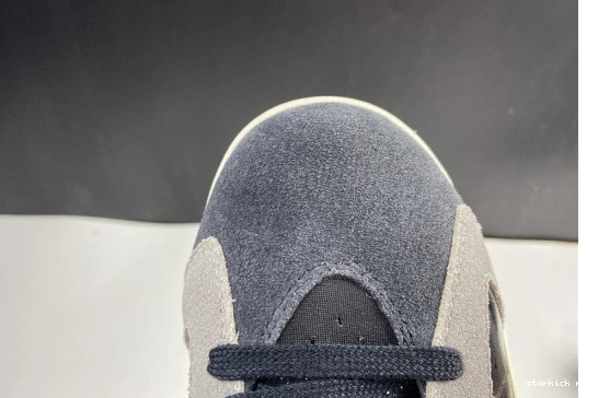 “Tech Jordan WMNS Air Chrome 6 Jordan-6 0930